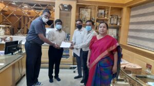 Office bearers from Lions Club invited our Founder Chancellor, President